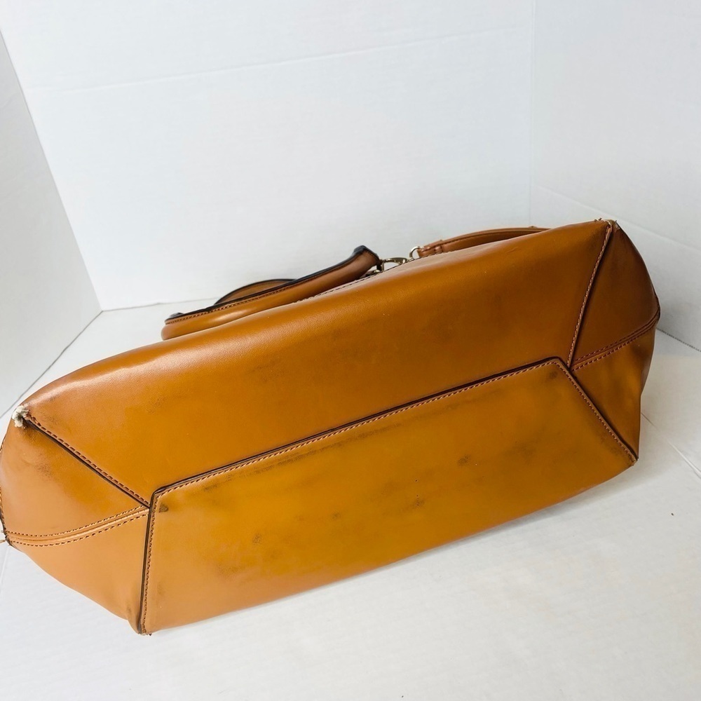 JUSTFAB Martin Tan Faux Leather Tote Bag Purse - Picture 8 of 14